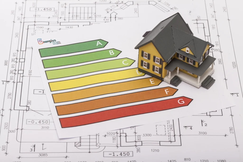 Détail d'une rénovation de façade avec Energius